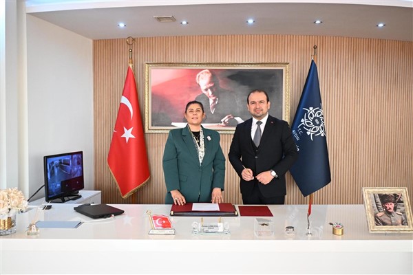 “Mobil Diş Sağlığı Hizmetleri” için imzalar atıldı<