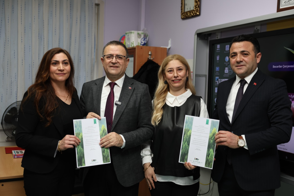 Başkan Gökçe, okul ziyareti gerçekleştirdi