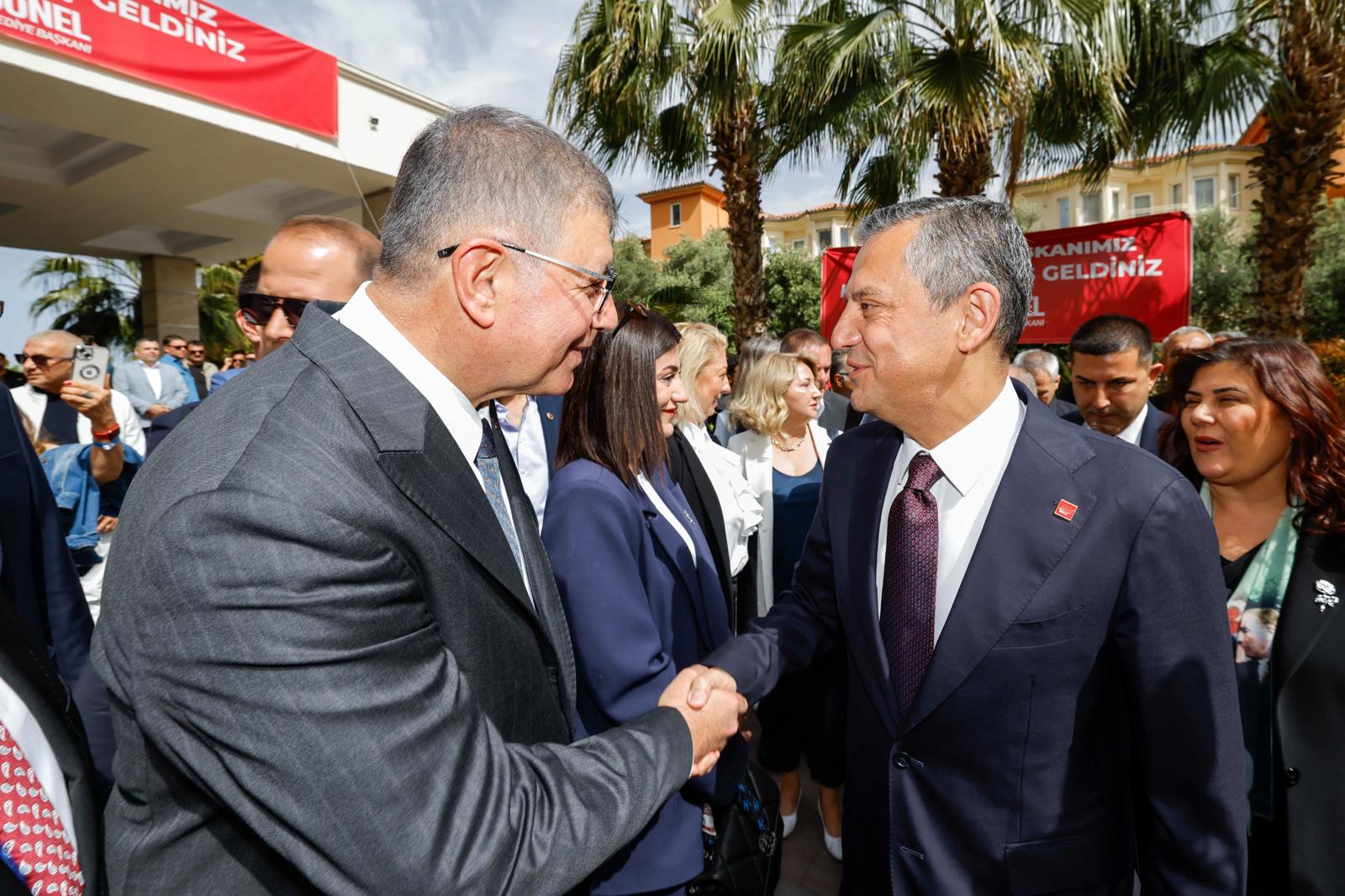 Otizm Sempozyumu’nda İzmir’in projelerine dikkat çekildi<
