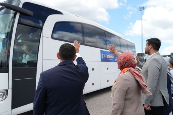 AK Parti İstanbul teşkilatından Ankara’ya 15 bin kişilik çıkarma<