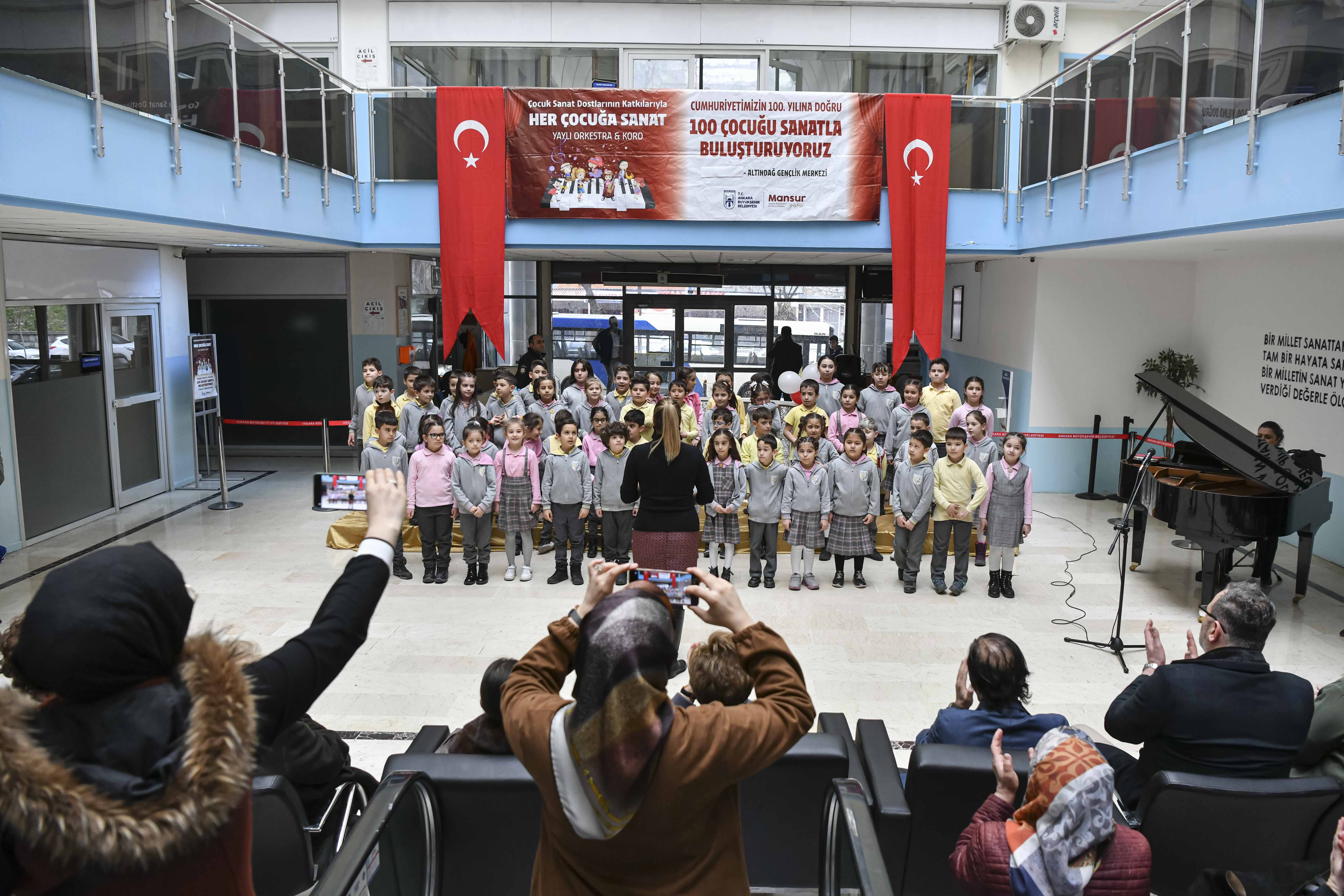 Ankara Büyükşehir’in “Her Çocuğa Sanat” projesinde ilk konser heyecanı