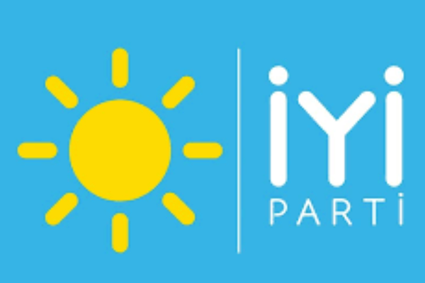 İYİ Parti heyeti siyasi partiler ile bayramlaştı<