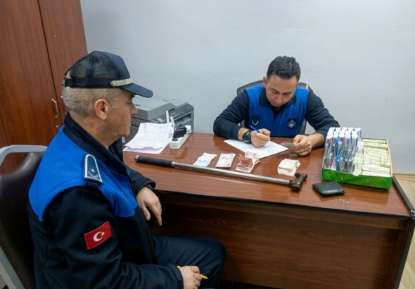 Gemlik'te dilencilik faaliyetlerine yönelik denetimler sürüyor