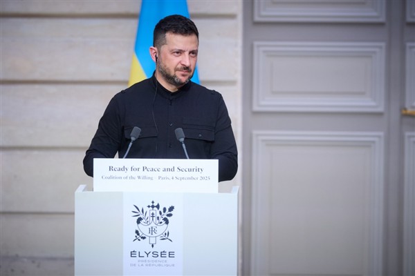 Zelenski: Ukrayna, AB üyeliği yolunda kararlılıkla ilerliyor<