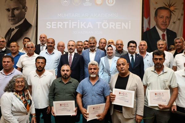 Hatay’da Muhtarlar Akademisi sertifika töreni düzenlendi<