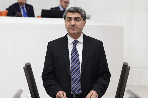 DEVA Partili Ekmen: Ümit Özdağ için cezaevi kararı orantısız