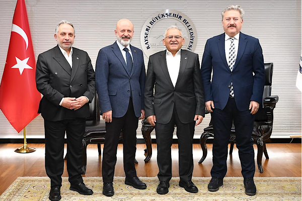 Başkan Büyükkılıç Yatırım Değerlendirme Toplantısı'na katıldı