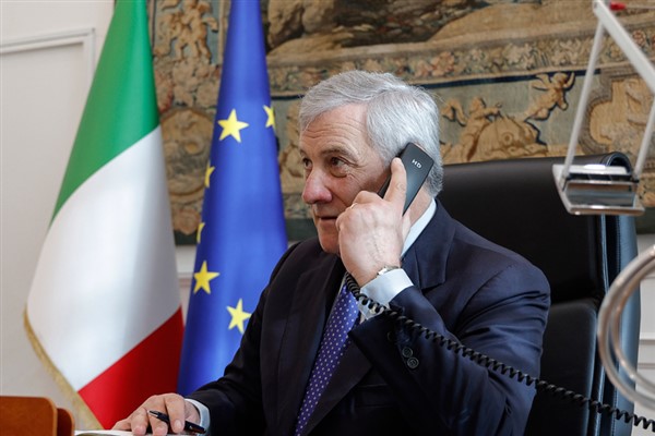 Tajani: Napoli Başsavcısı Gratteri’ye yönelik tehditleri kınıyoruz<