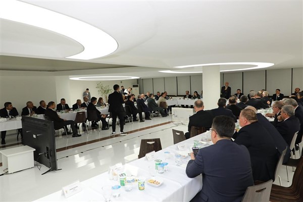 Başkan Büyükkılıç, Ankara’da yerel yönetimler toplantısına katıldı