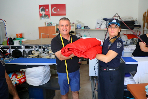 Bodrum'dan terzi Akay’a teşekkür 