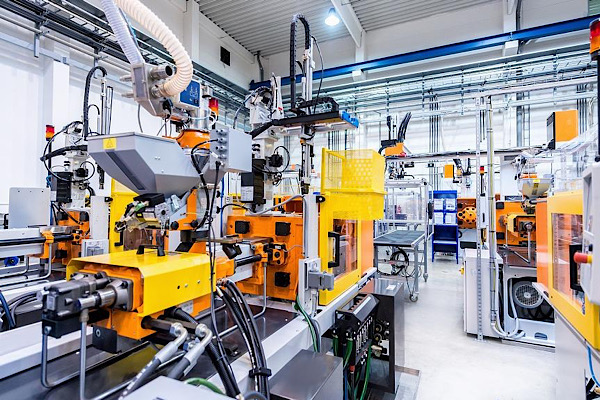 Çin'de imalat PMI endeksi mart ayında yüzde 50,4'e yükseldi<