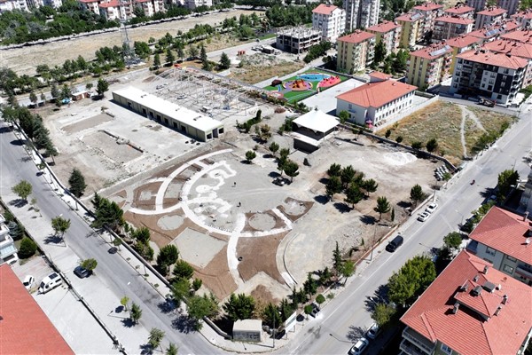 Isoarta'da atıl durumdaki park, Masal Parkı’na dönüşüyor<