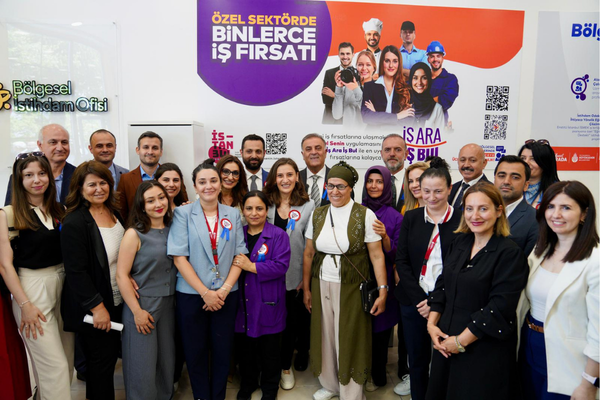 İBB’den Sancaktepe’de Kent Lokantası ve İstihdam Ofisi açılışı<