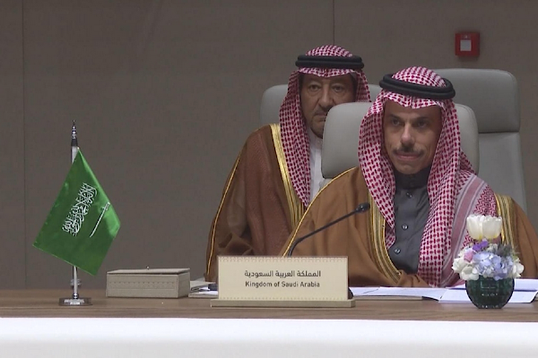 12 Arap ve İslam ülkesinden İran’a ortak çağrı: Saldırıları durdurun<