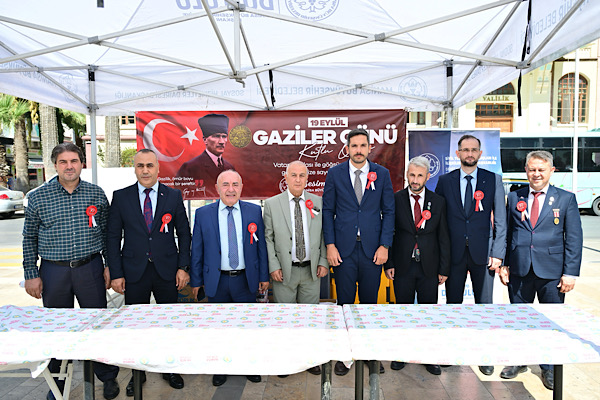 Manisa’da 19 Eylül Gaziler Günü programlarla anıldı<