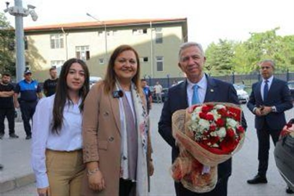 Ankara Büyükşehir Belediye Başkanı Yavaş’tan Afyonkarahisar Belediyesine ziyaret<