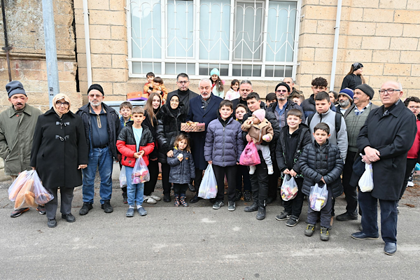 Başkan Başdeğirmen , Regaip Kandili kapsamında çocuklarla bir araya geldi<