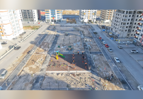 Büyükşehir'den 35 milyon TL'lik yeşil alan ve spor yatırımı<