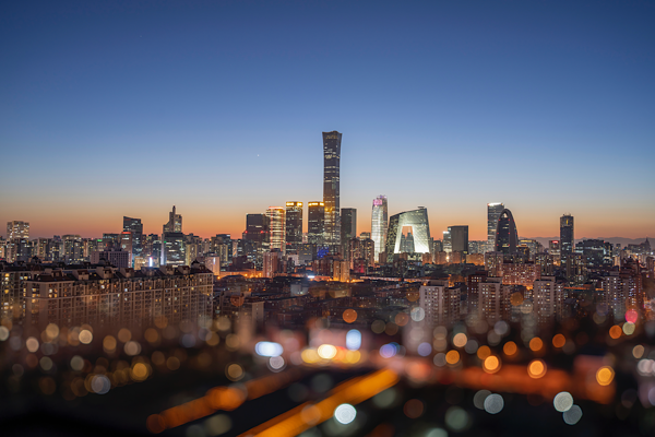 Çin Başbakanı Li’den, küresel kalkınma için dışa açılım ve işbirliği çağrısı<