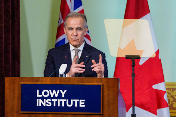 Carney: Şehrin tarihindeki en büyük federal toplu taşıma yatırımını yapıyoruz<