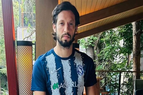Bursaspor, Sarıyer forması giyen Yayıkçı ile anlaşmaya vardı 