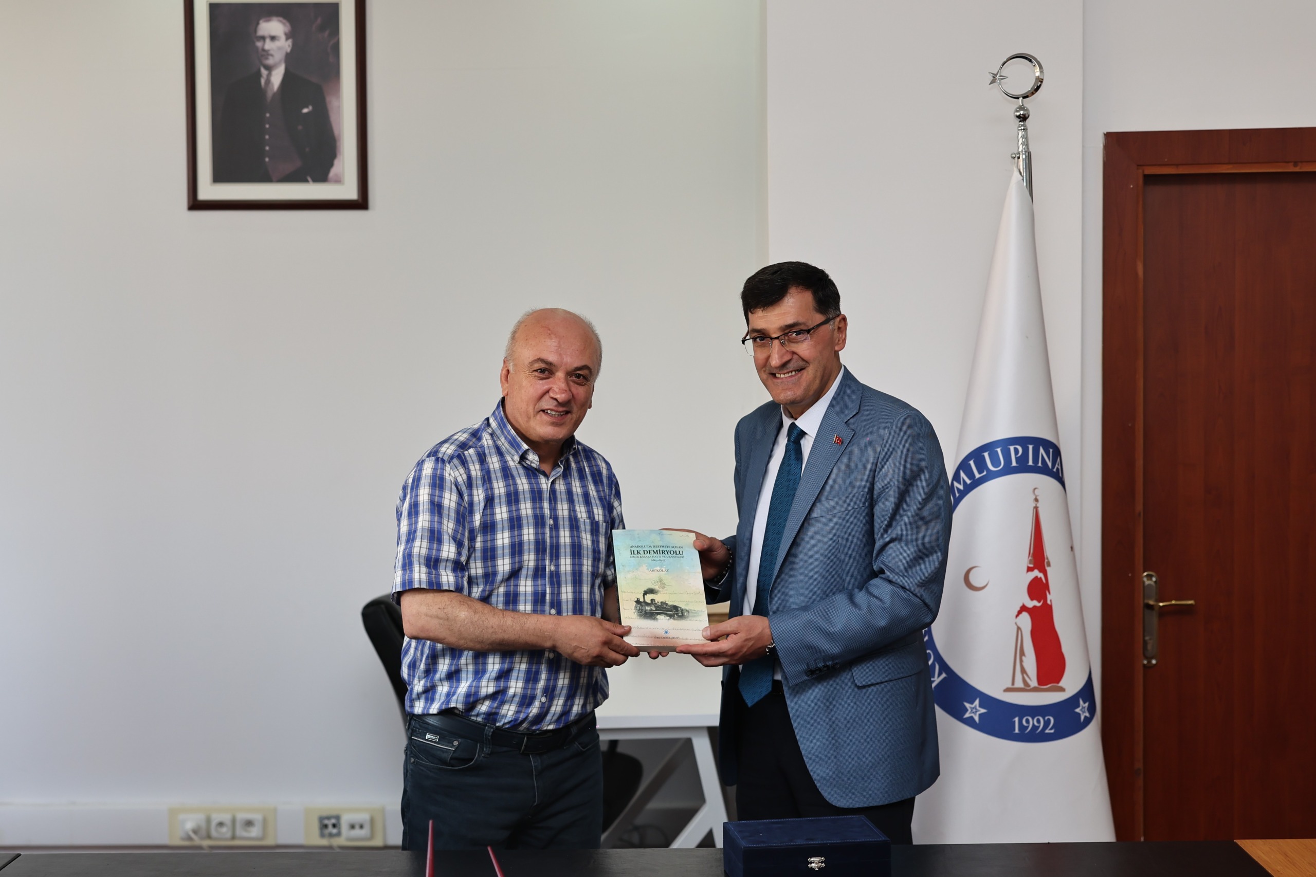 Başkan Kahveci'den DPÜ Sosyal Bilimler Meslek Yüksekokulu’na ziyaret