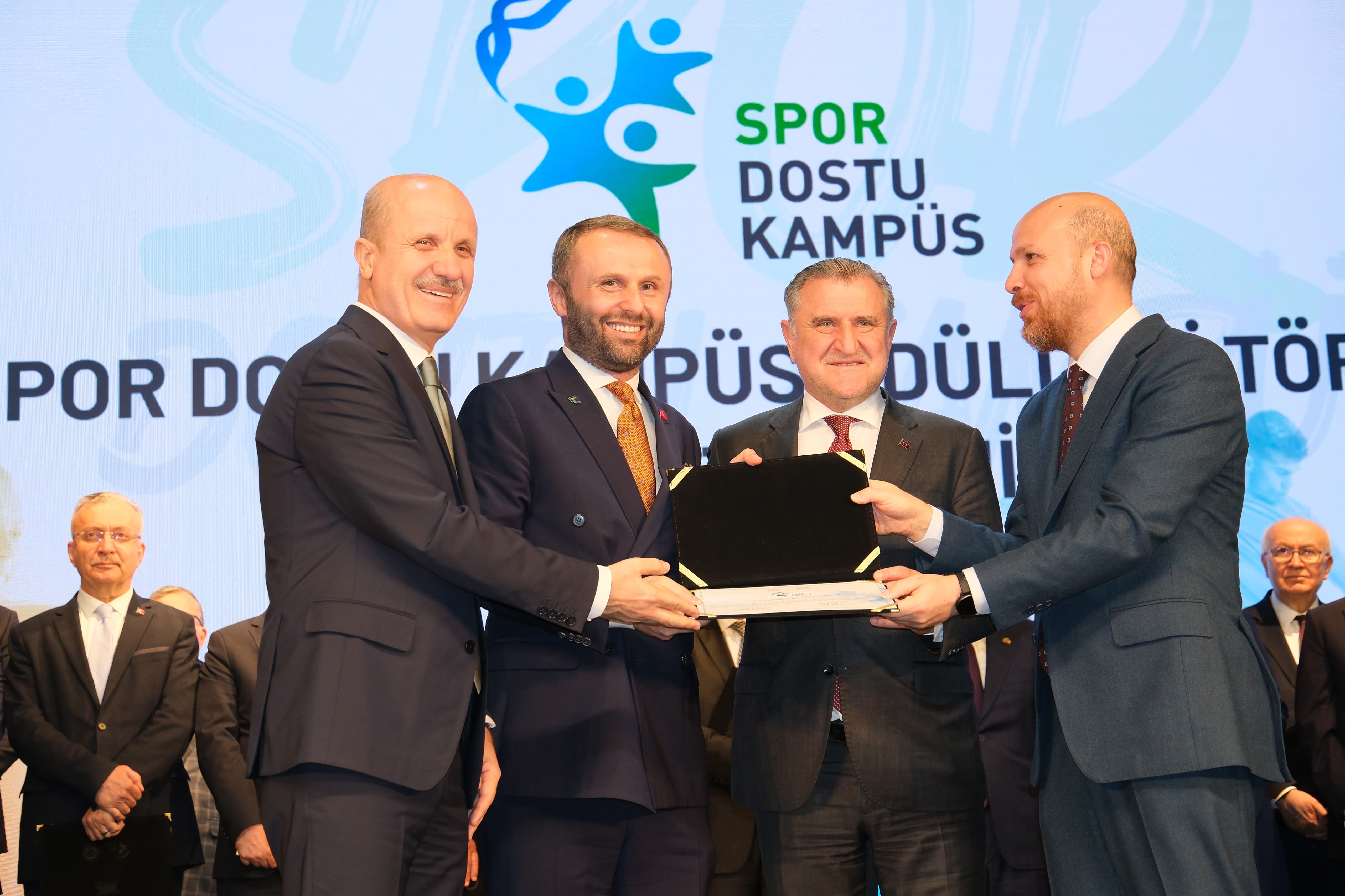 Recep Tayyip Erdoğan Üniversitesi'nde Spor Dostu Kampüs Projesi Ödül Töreni yapıldı