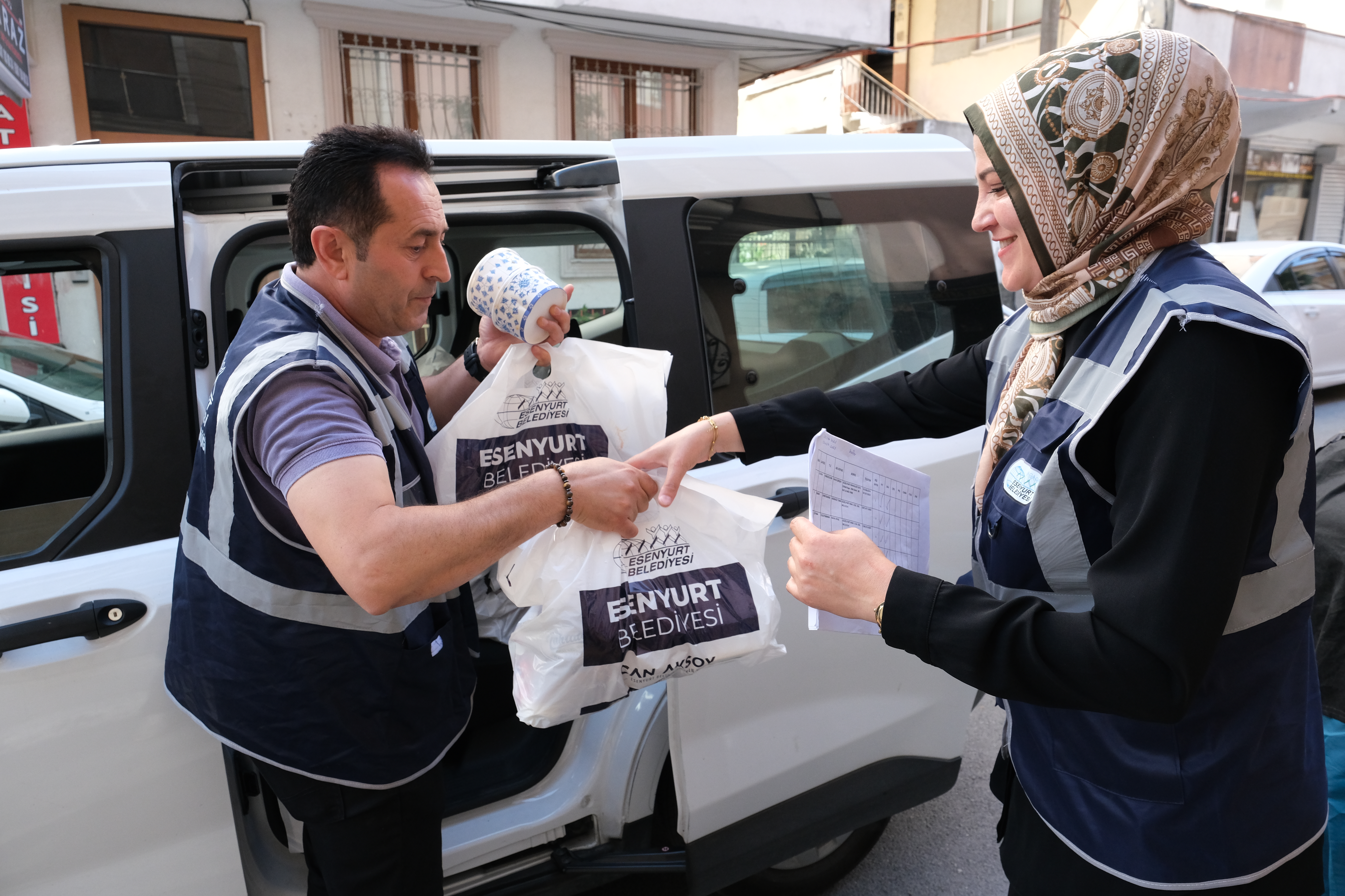 Esenyurt Belediyesi’nden Muharrem ayına özel aşure ikramı<