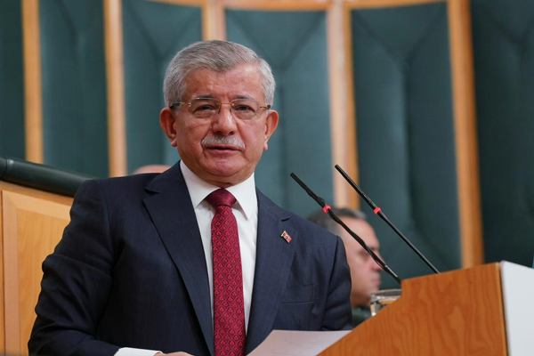 Davutoğlu’ndan, Dervişoğlu’na tebrik mesajı