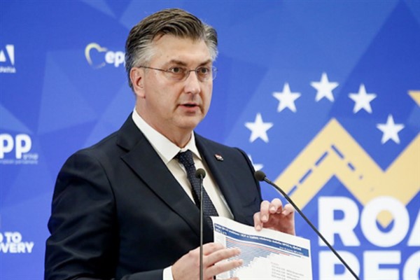 Plenkovic, Bosna Hersek Bakanlar Konseyi Başkanı Kristo ile görüştü<